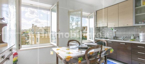 2 bedrooms Apartment in Rome, Italy No. 358712 6