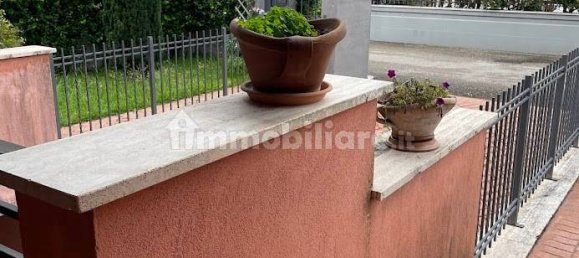 4 Schlafzimmer Wohnung in Latina, Italy, Nr. 229042 6