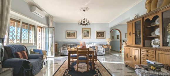 2 bedrooms Apartment in Ciampino, Italy No. 324709 4