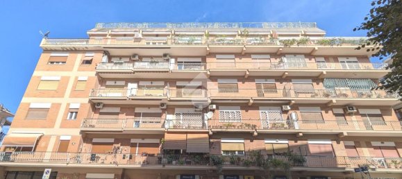 2 bedrooms Apartment in Ciampino, Italy No. 324709 2
