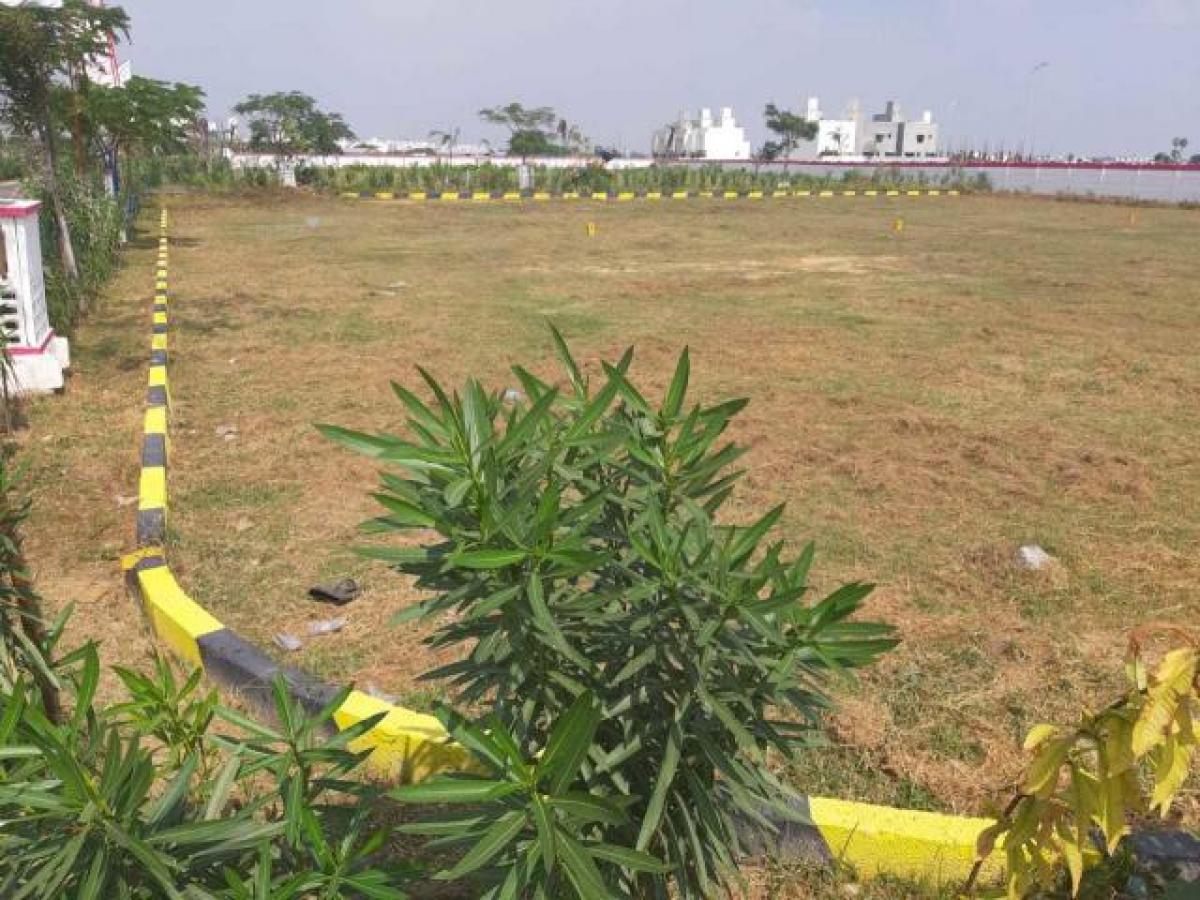  Land in Chennai, India No. 40166