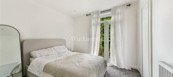 Квартира с 2 спальнями в Бекенхэм, Великобритания № 3491 5