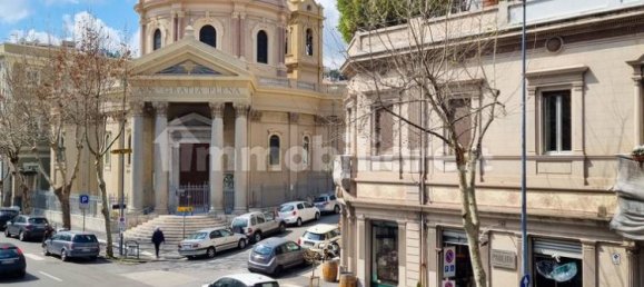 3 rooms Office in Messina, Italy No. 157019 3