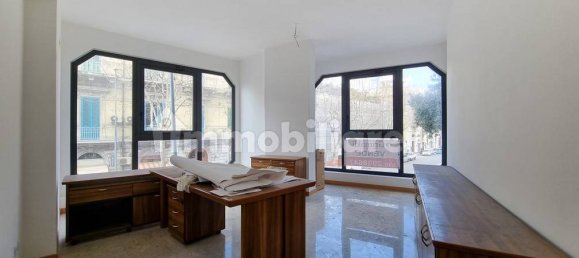3 rooms Office in Messina, Italy No. 157019 20