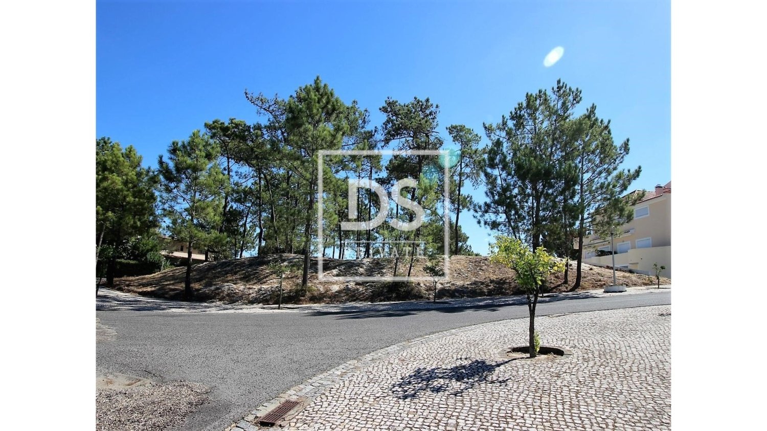 1m² Land in Grandola, Portugal No. 144214