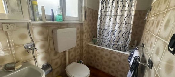 Casa de 8 habitaciónes en Tremezzina, Italy No. 65810 23