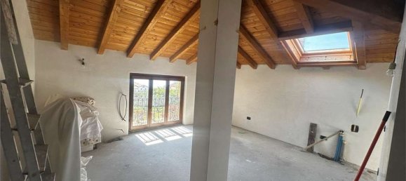 Casa de 8 habitaciónes en Tremezzina, Italy No. 65810 19