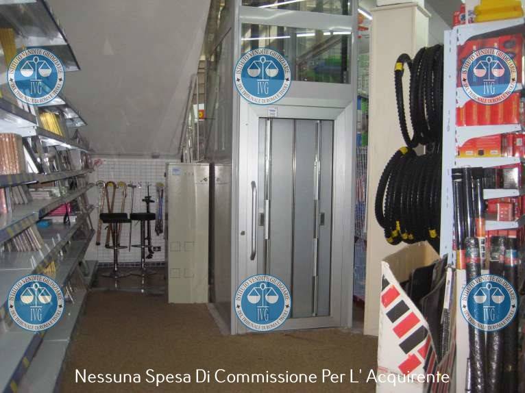 5-Zimmer Gewerbliche Immobilie in Palestrina, Italy, Nr. 272786