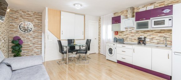 3 Schlafzimmer Doppelhaus in Malaga, Spain, Nr. 145534 7