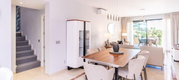 3 bedrooms Penthouse in Estepona, Spain No. 147452 4