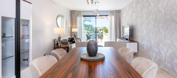 3 bedrooms Penthouse in Estepona, Spain No. 147452 5