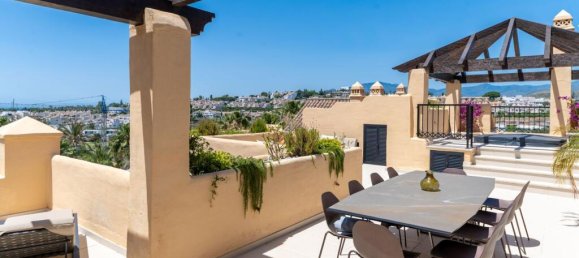 3 bedrooms Penthouse in Estepona, Spain No. 147452 26