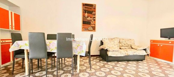 2 bedrooms House in Comacchio, Italy No. 295762 4