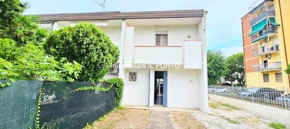 2 bedrooms House in Comacchio, Italy No. 295762 27