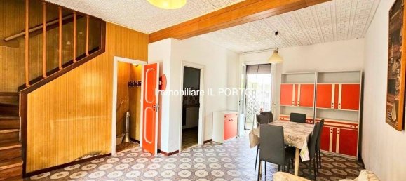 2 bedrooms House in Comacchio, Italy No. 295762 6