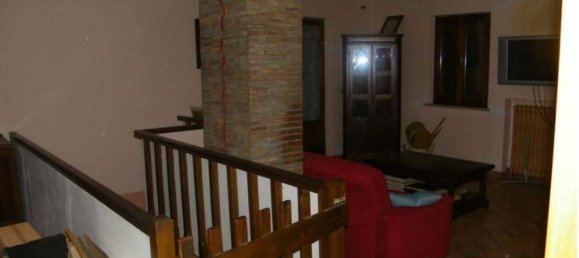 7 rooms Apartment in Terre Roveresche, Italy No. 96646 42