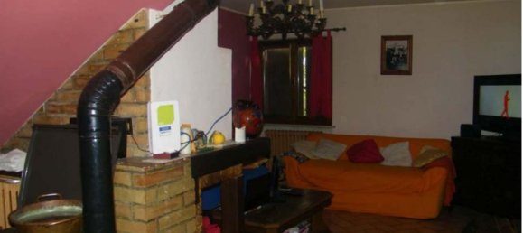 7 rooms Apartment in Terre Roveresche, Italy No. 96646 27