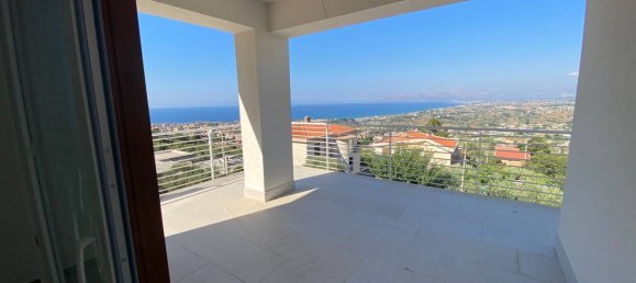 4 rooms Apartment in Castellammare del Golfo, Italy No. 258713 22