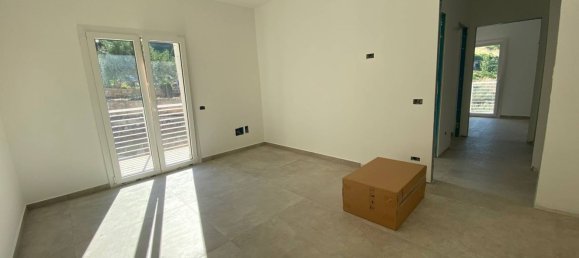 4 rooms Apartment in Castellammare del Golfo, Italy No. 258713 16