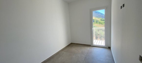 4 rooms Apartment in Castellammare del Golfo, Italy No. 258713 28