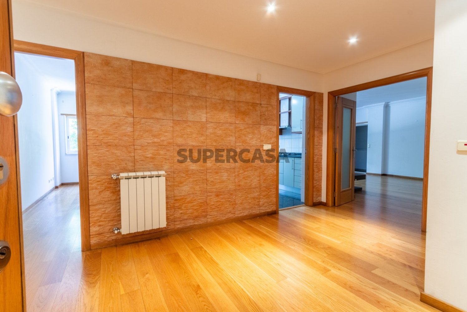 3 bedrooms Apartment in Lisbon, Portugal No. 316340