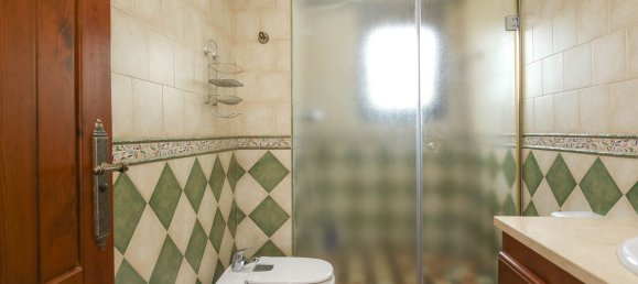 5 Schlafzimmer Haus in Coin, Spain, Nr. 125782 16