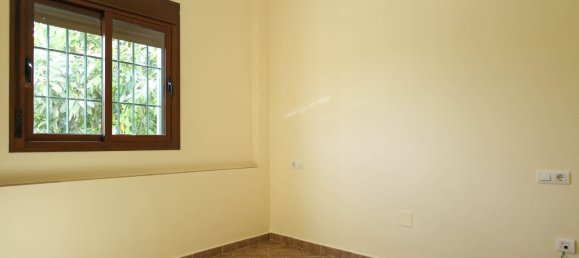 5 Schlafzimmer Haus in Coin, Spain, Nr. 125782 32