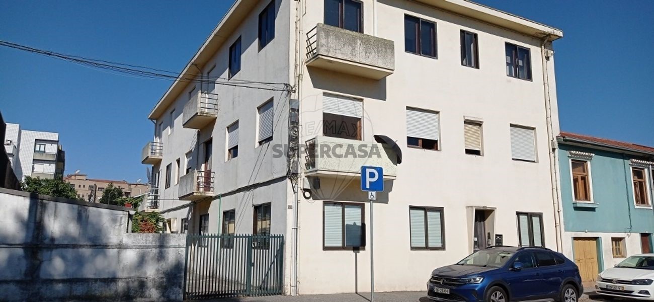 2 Schlafzimmer Wohnung in Ermesinde, Portugal, Nr. 282374