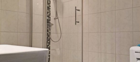 Квартира с 2 комнатами в Эссен, Германия № 284410 11