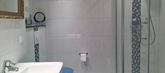 Квартира с 2 комнатами в Эссен, Германия № 284410 10