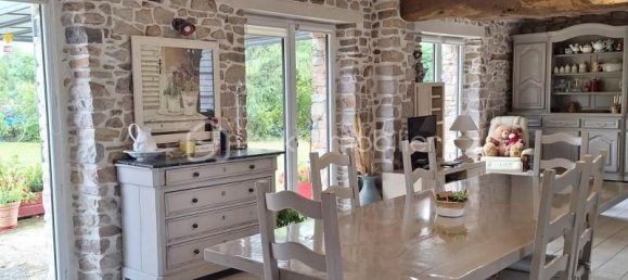 4 bedrooms House in Mayenne, France No. 340443 3