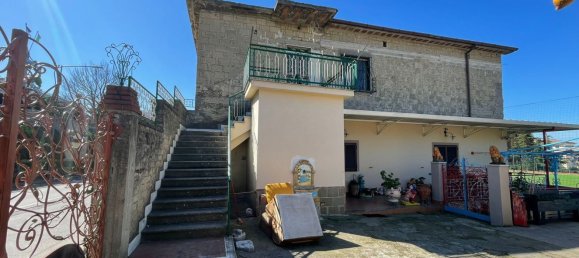 5-Zimmer Wohnung in Roccapiemonte, Italy, Nr. 102659 2