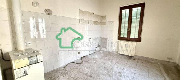 Вилла с 4 спальнями в Крема, Италия № 206612 22