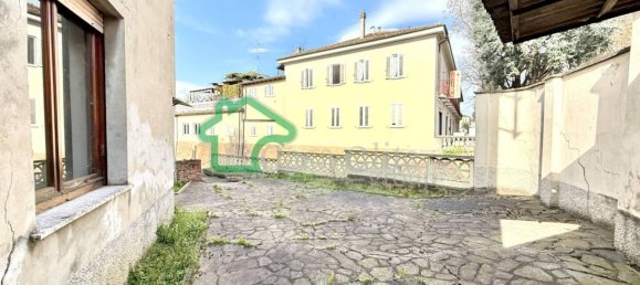 Вилла с 4 спальнями в Крема, Италия № 206612 11