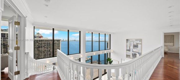 5 bedrooms Commercial property for sale in Miami, Miami-Dade, Florida, USA № 615847 8