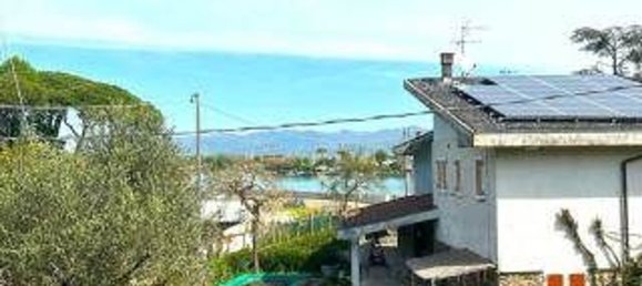 Casa de 7 habitaciónes en Ameglia, Italy No. 135445 8