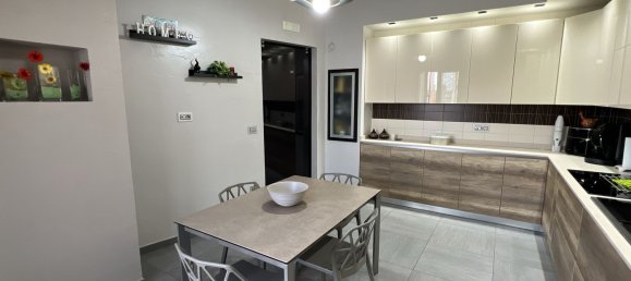 4 rooms Apartment in Naples, Italy No. 262313 40