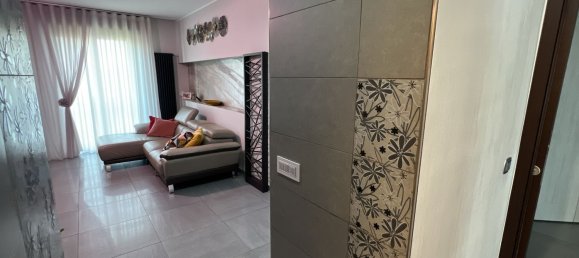 4 rooms Apartment in Naples, Italy No. 262313 6