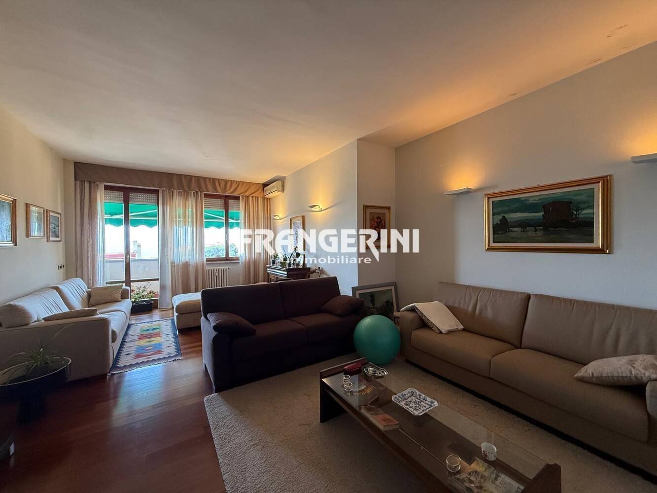 3 bedrooms Apartment in Livorno, Italy No. 273047