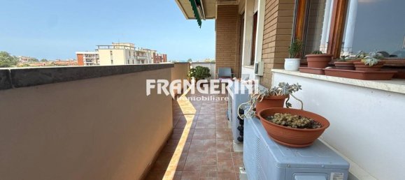3 bedrooms Apartment in Livorno, Italy No. 273047 26