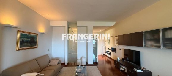 3 bedrooms Apartment in Livorno, Italy No. 273047 9