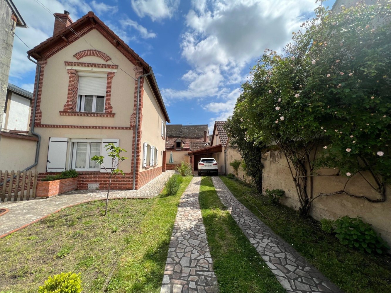 3 chambres Maison à Briare, France No. 92362
