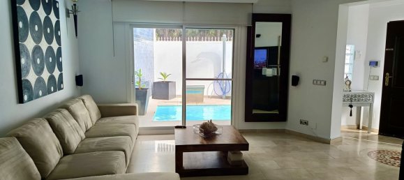 Villa de 4 dormitorios en Marbella, Spain No. 139302 4