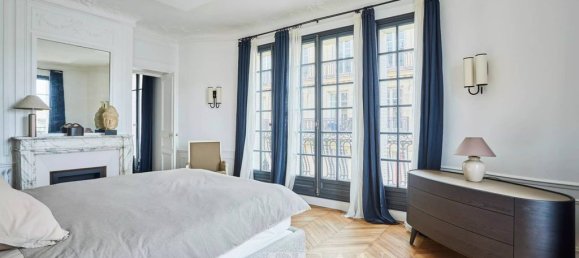 4 bedrooms Apartment in Paris, France No. 148869 7