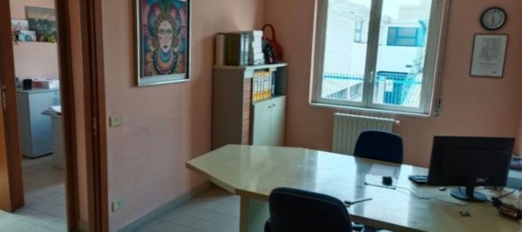 700m² Warehouse in Cinisello Balsamo, Italy No. 149538 13