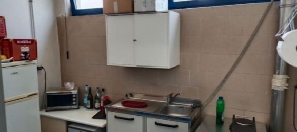 700m² Warehouse in Cinisello Balsamo, Italy No. 149538 15