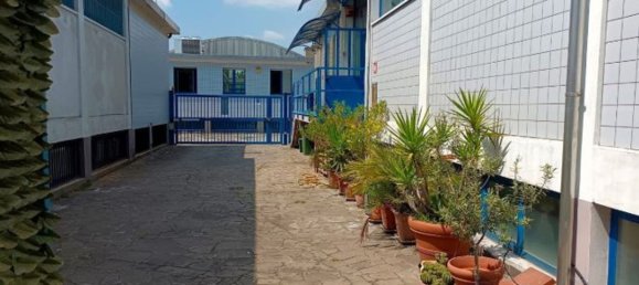 700m² Warehouse in Cinisello Balsamo, Italy No. 149538 31