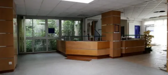 Büro in Le Mans, France 754m², Nr. 346103 15