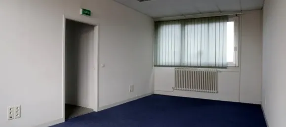 Büro in Le Mans, France 754m², Nr. 346103 11