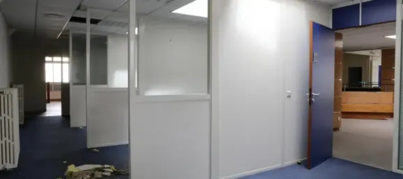 Büro in Le Mans, France 754m², Nr. 346103 7